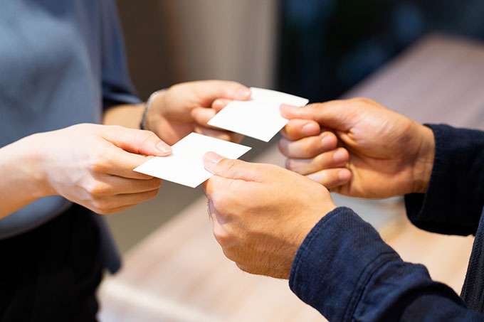 名刺デザインのご依頼、続々といただいております！